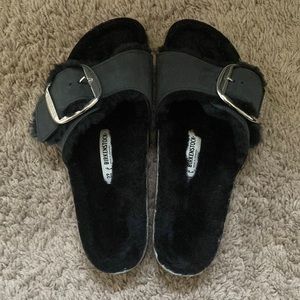 Birkenstock Black Madrid Shearling Fur Sandals Oiled Leather Big Buckle Size 39